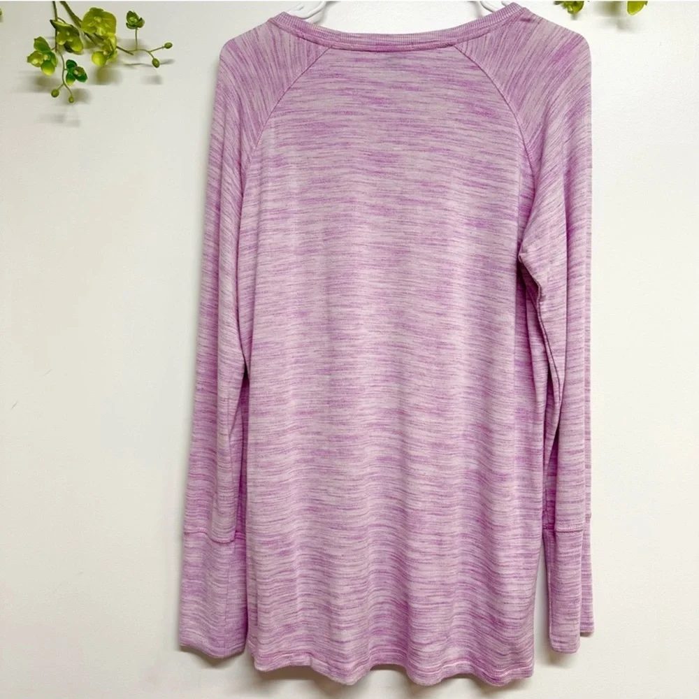 Champion elite size large long sleeve lightweight top, light purple & white mix